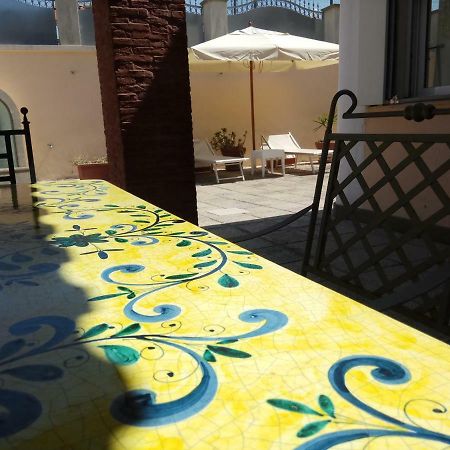 Villa Pithecusa 이스키아 외부 사진