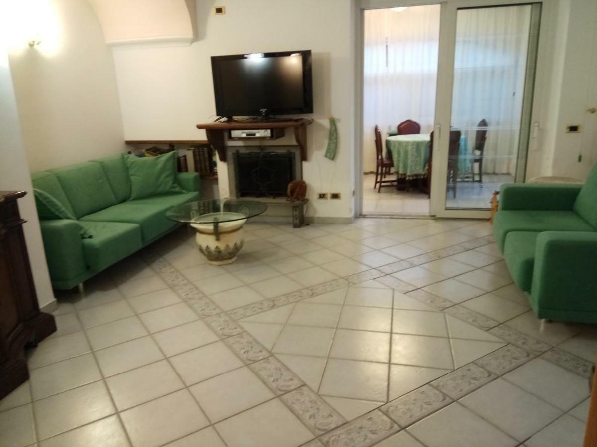 Villa Pithecusa 이스키아 외부 사진