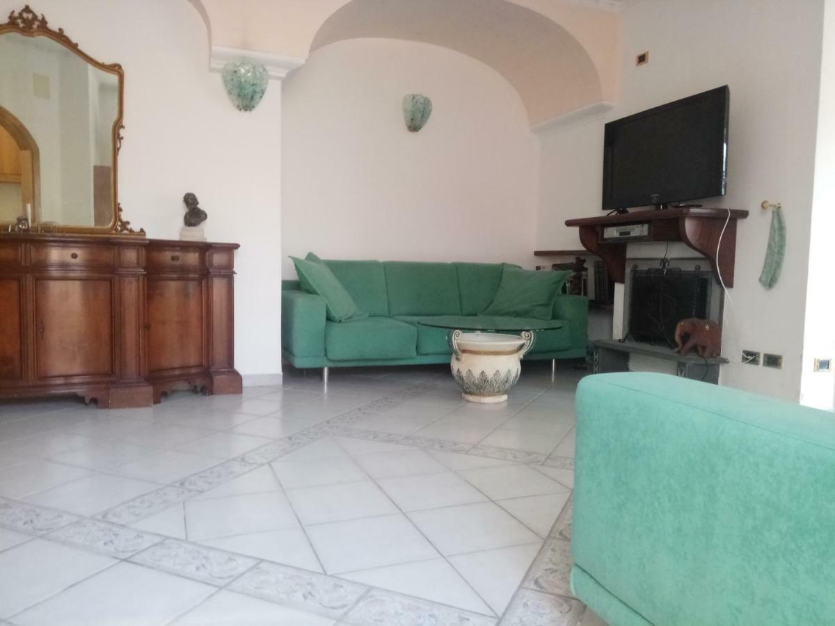 Villa Pithecusa 이스키아 외부 사진