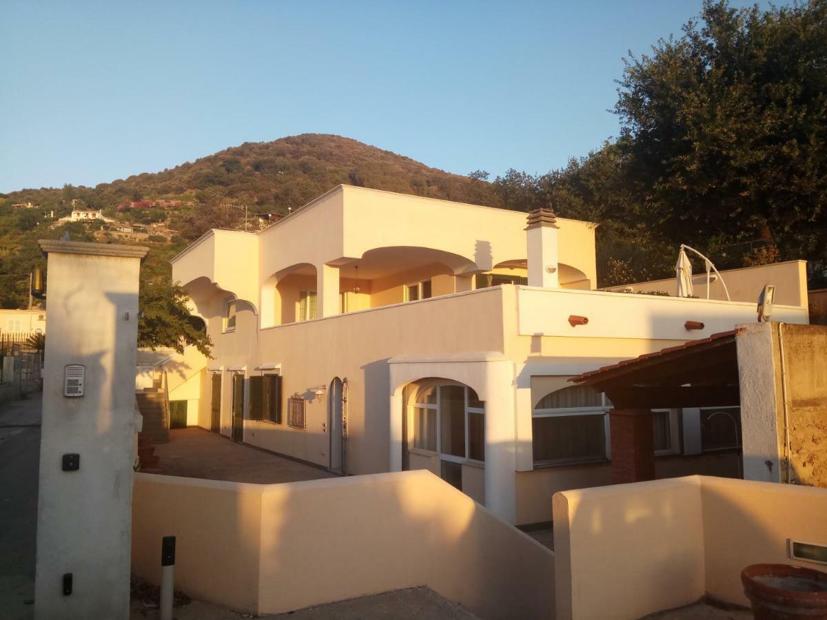 Villa Pithecusa 이스키아 외부 사진